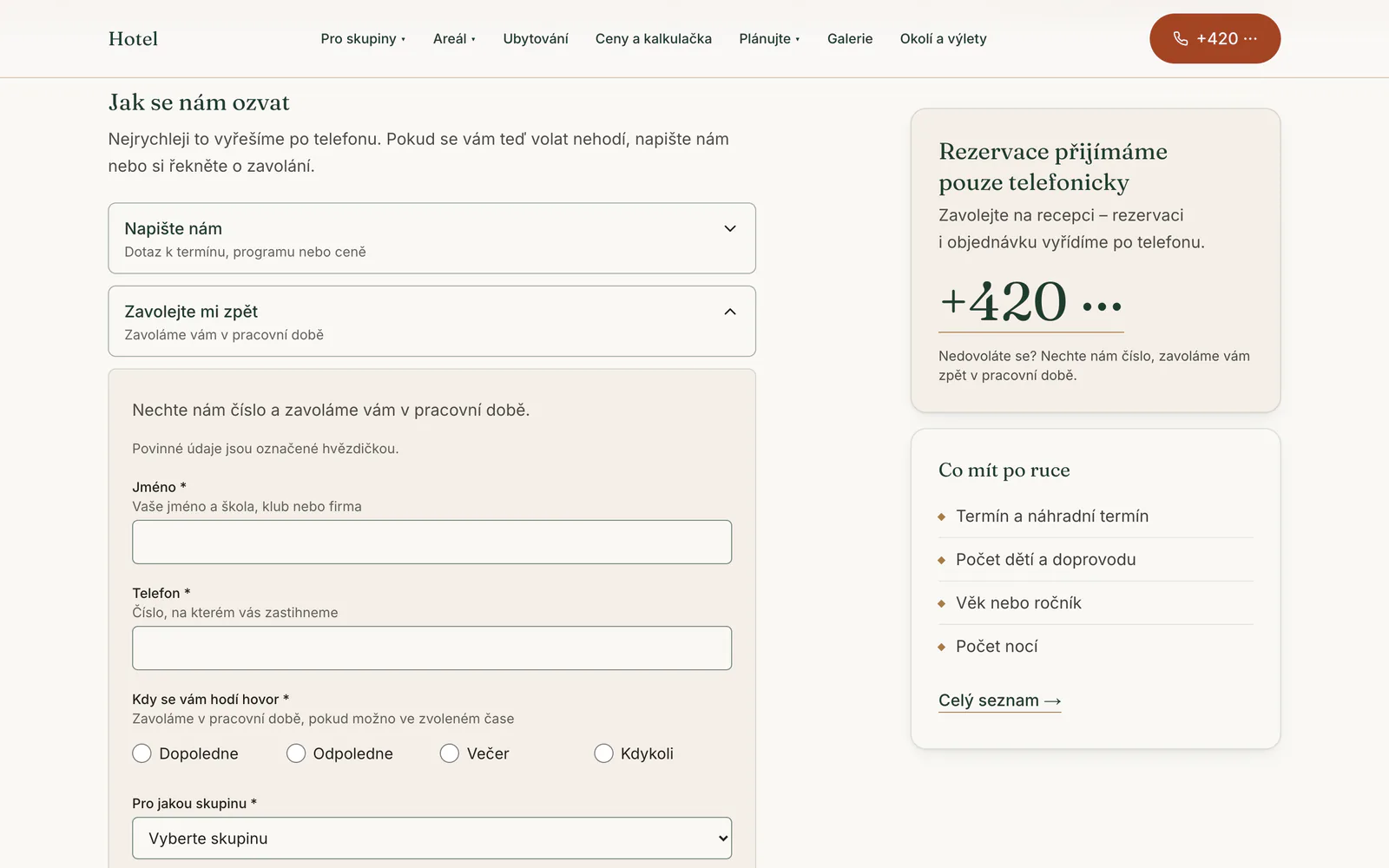 The question form of the hotel website on a desktop screen, empty. In Czech.